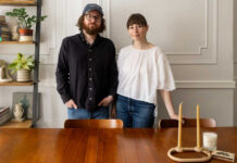 Μία ειδικός στο «slow living» δημιούργησε ένα μινιμαλιστικό, γήινο σπίτι μέσα σε 84τ.μ.