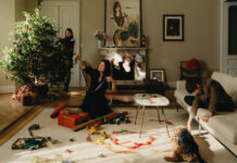 Το ιταλικό palazzo της food writer Mimi Thorisson είναι έτοιμο για… μινιμάλ Χριστούγεννα