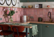 Ο χρωματικός συνδυασμός που φέρνει ισορροπία και ένα διακριτικό παιχνίδι