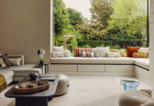 Αυτό το σπίτι συνδυάζει υφές και αρχιτεκτονική λεπτομέρεια με προσωπικές πινελιές