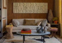 Μέσα σε ένα pied-à-terre για σύντομες αποδράσεις, στο Παρίσι