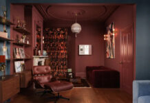 Μέσα σε ένα σπίτι με ιδιαίτερη παλέτα χρωμάτων, για έναν βραβευμένο δημοσιογράφο