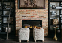 Ένα αδιάφορο condo από τα ’00s, μεταμορφώθηκε σε ένα φανταστικό industrial διαμέρισμα