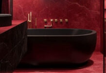 Θα επέλεγες ένα μπάνιο όλο κόκκινο;