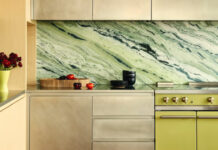 6 κουζίνες όπου το backsplash πρωταγωνιστεί, και εντυπωσιάζει