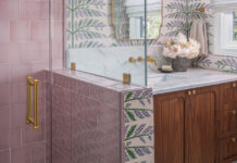 Πριν και Μετά: Η απίστευτη μεταμόρφωση ενός μικρού, αδιάφορου μπάνιου