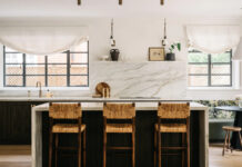 Αυτό το σπίτι πέτυχε τον συνδυασμό κομψού και διακριτικού σχεδιασμού, με φιλόξενους, cozy χώρους