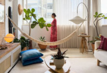 Μέσα σε ένα σπίτι γεμάτο με ιστορίες και χαρακτήρα