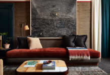 Το σπίτι ενός designer γεμάτο τέχνη, αντικείμενα και γοητεία