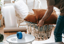6 decluttering tips που θα κάνουν το σπίτι να φαίνεται μεγαλύτερο
