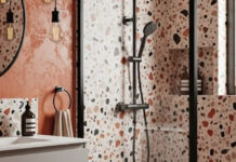 Η τερακότα και το terrazzo είναι ο πιο απρόσμενος και ωραίος συνδυασμός για το μπάνιο